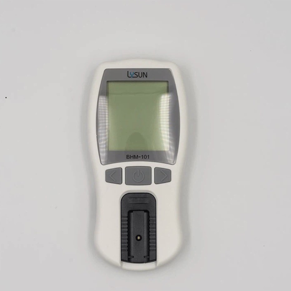 Precise Hemoglobin Tester HCT Measurement With Lysun BHM-101 Analyzer