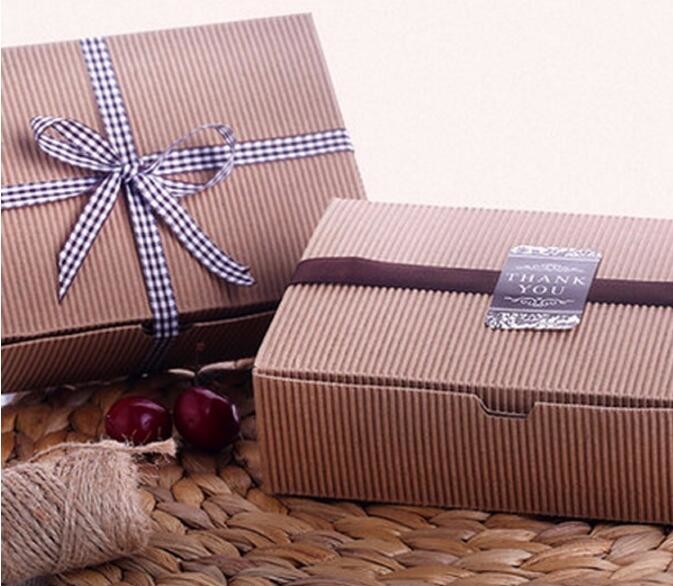 Wholesale custom Paper Cookies packing Cake Box with PVC window,Wholesale Plastic Square Birthday Wedding Packaging Clea