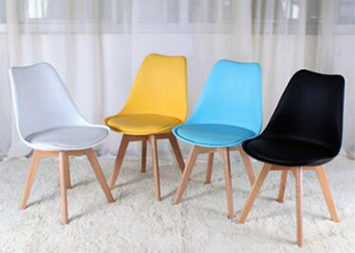 Lightweight Beech Office Chair With High Load Bearing Beech Legs