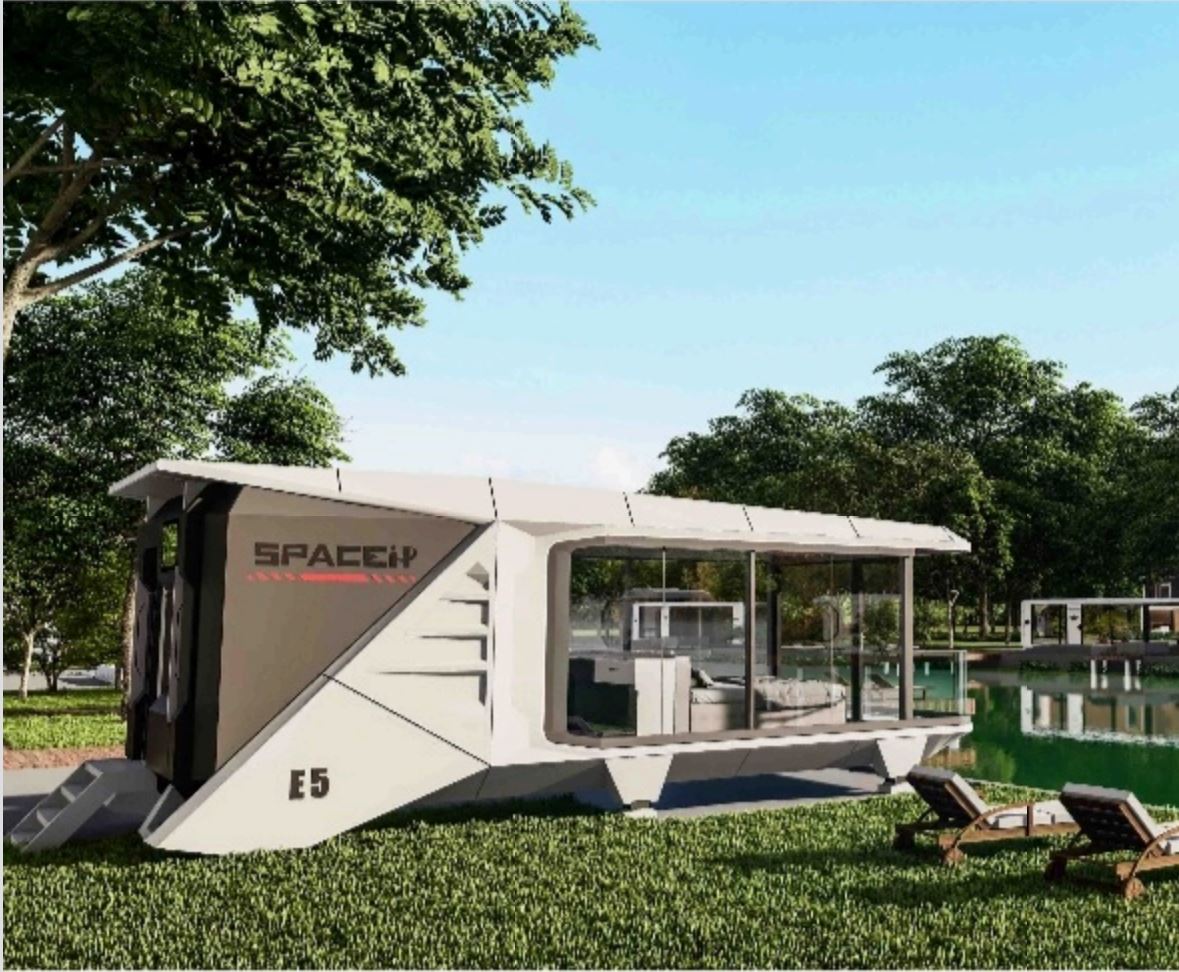 Mobile Container Hotel Prefabricated Capsule House For Touring Online Technical Support