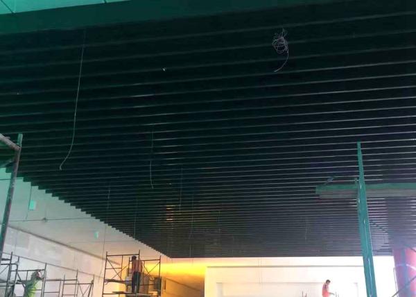 Roller Coated Wood Color Aluminum Baffle Ceiling For Shopping Mall 12 Years