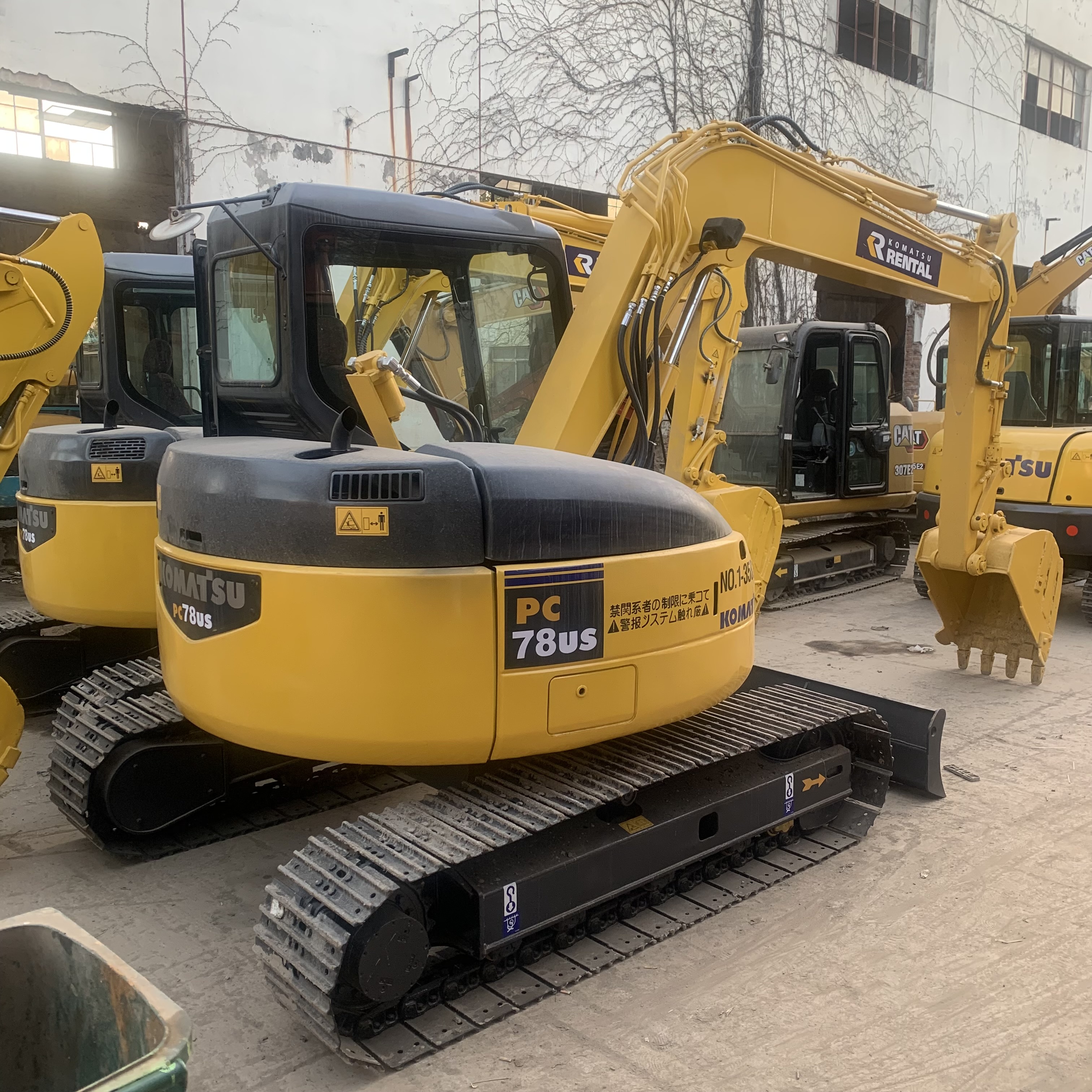 Japan KOMATSU Pc78us 7 Ton Mini Crawler Excavator in Shanghai 0-2000 Working Hours