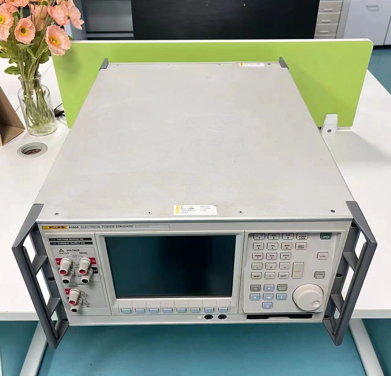 High accuracy Fluke 6100A Electrical Power Standard in full working conditions fresh calibration can be provided