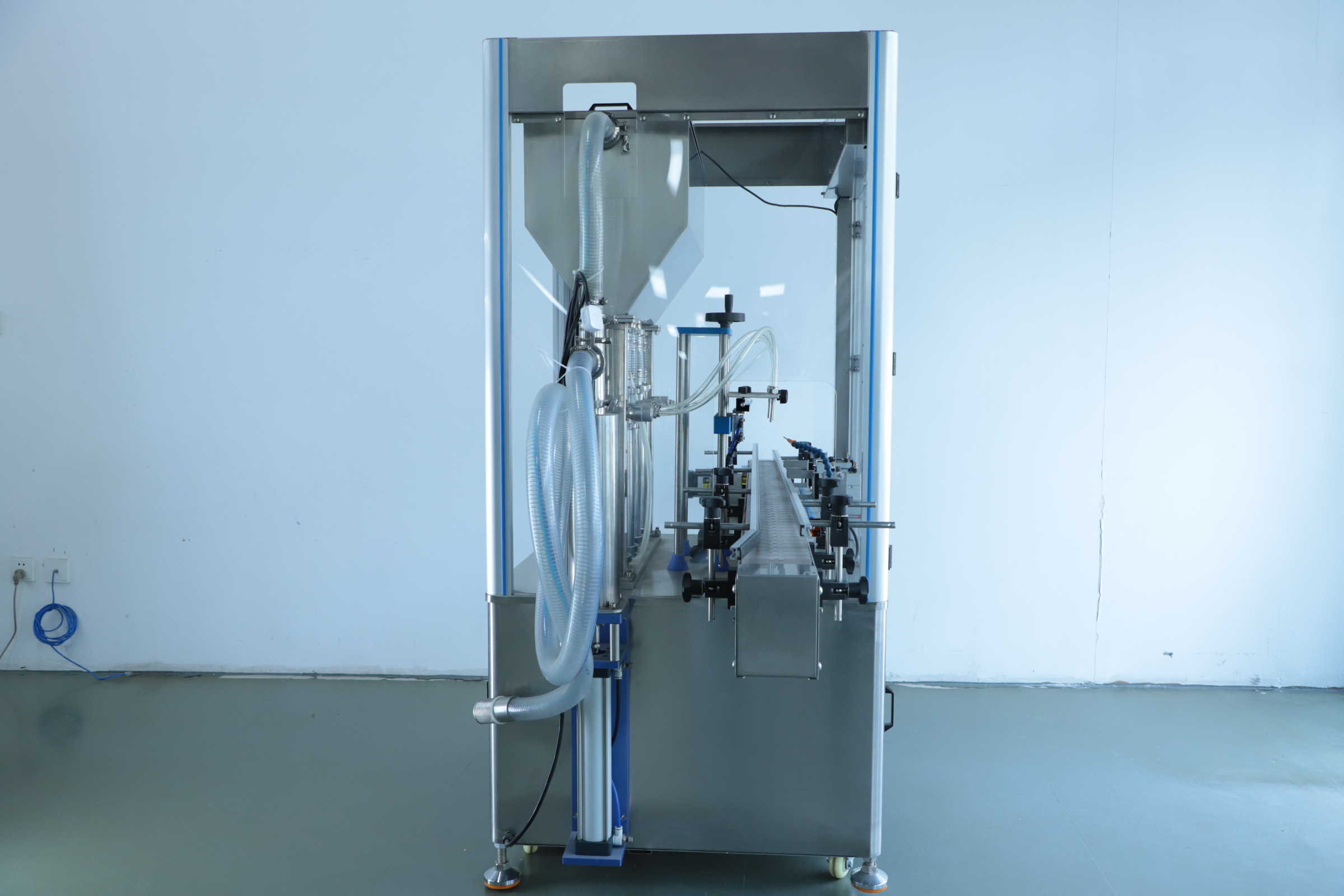 Touch Screen Cosmetic Liquid Filling Machine Power Supply 220V 50Hz Cosmetic Equipment