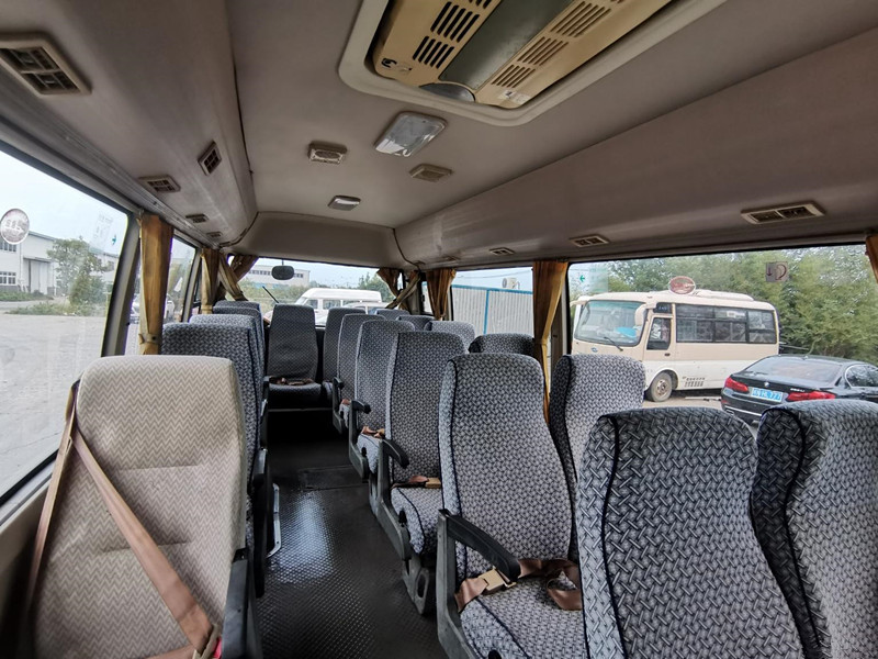 23 Seats 2014 Year Used Higer Coaster Mini Bus KLQ6702E4 With Engine Left Hand Steering