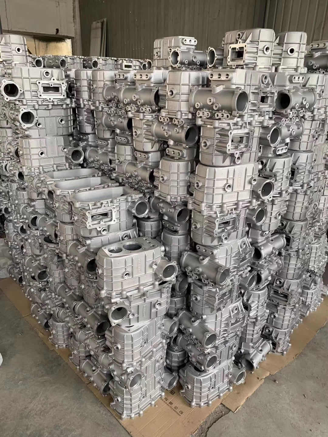 Original Spare Part DAM13 Transmission Gearbox for Hafei Certificate TS16949 IS09001