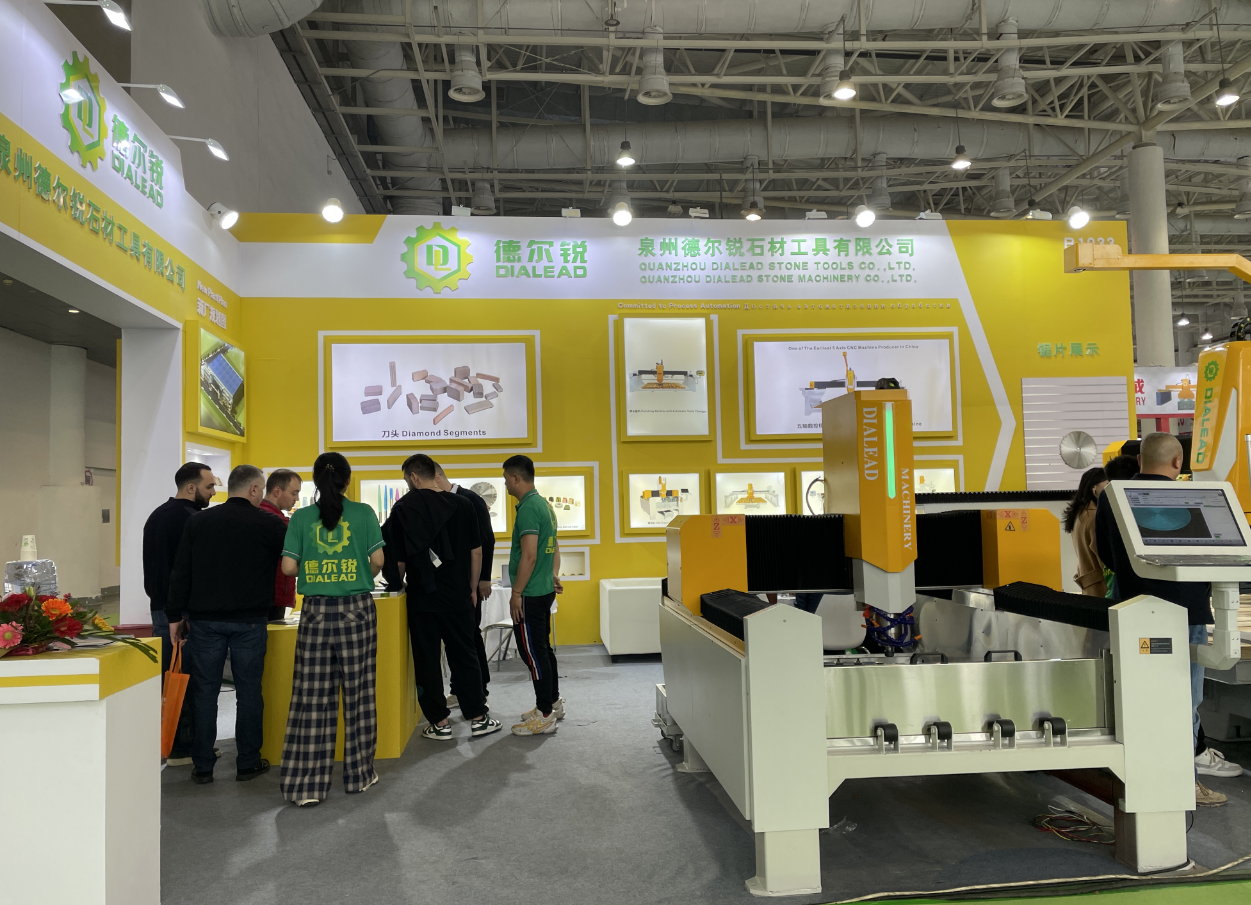 Russia Market CNC Wire Saw Machine For Granite Monument Tombstone Cutting