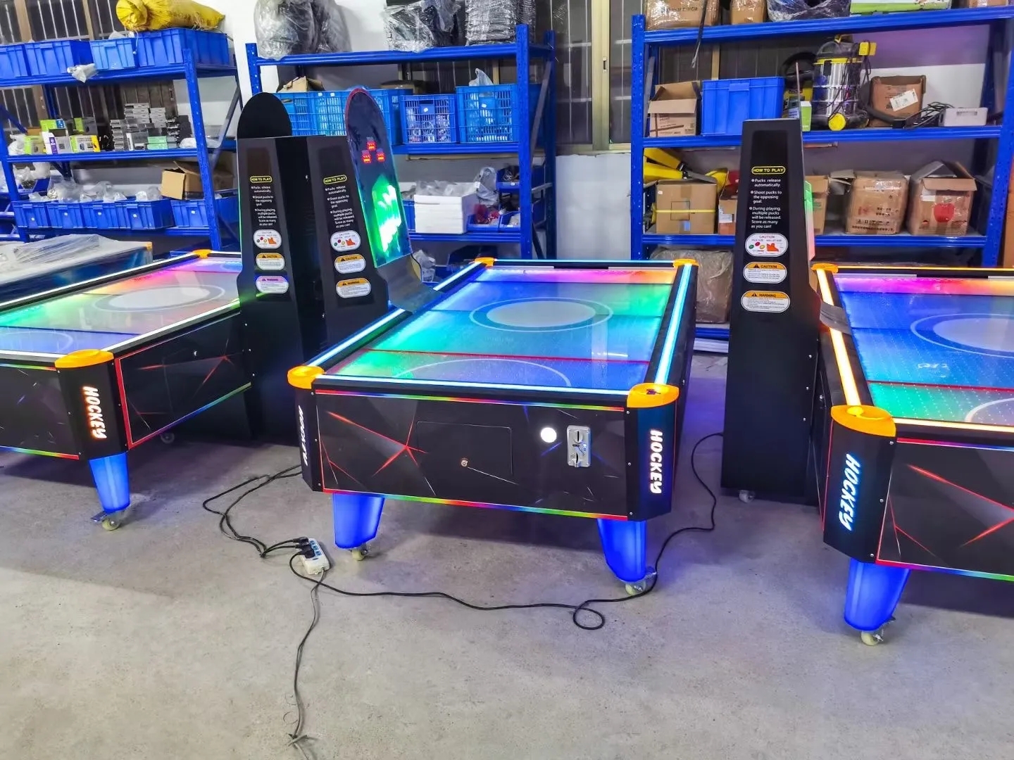 Interactive Full Size Arcade Air Hockey Table Game Machine ODM