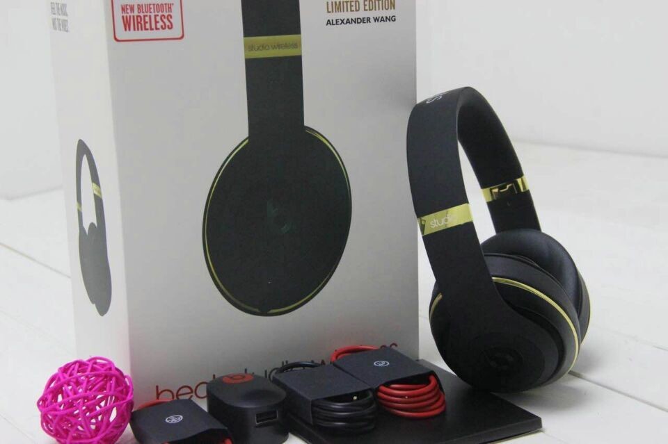 Alexander Wang Limited Edition Beats Studio 2.0 Wireless Over-Ear Headphones New Sealed made in china grgheadsets-com.ecer.com