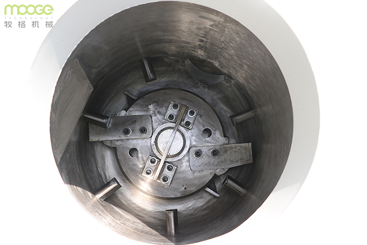 LDPE HDPE Agglomerator Machine 1000KG/H Plastic Granulating Line High Efficiency
