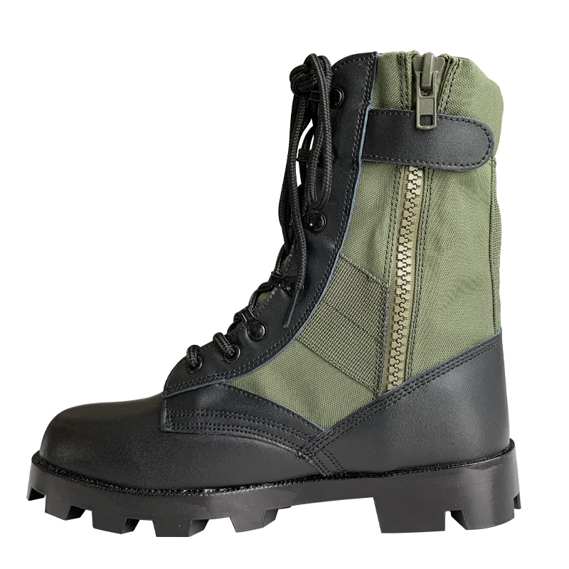 Men's PVC Midsole Mountaineering Shoes for Superior Traction and Stability