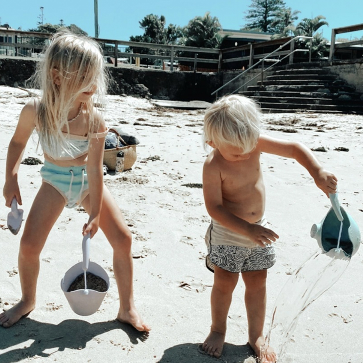 Unisex Folding Silicone Beach Bucket Set Eco Friendly For Collecting Seashells