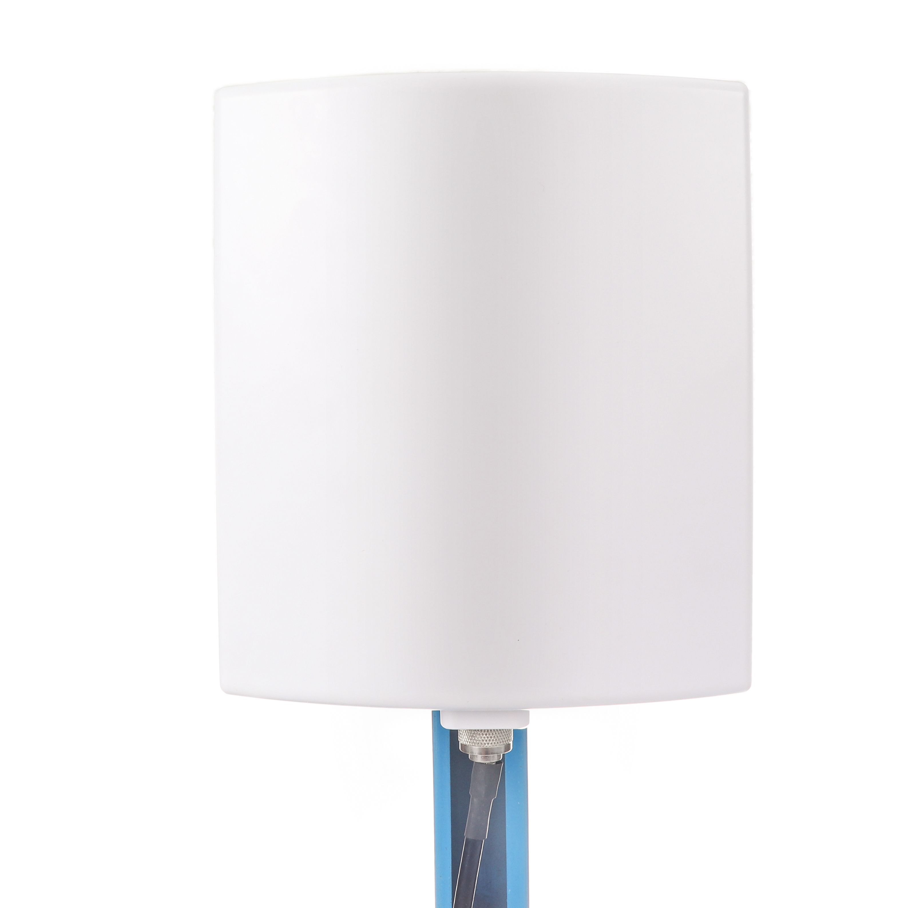 Enhance Your Cell Phone Signal with 14dBi R.H.C.P. 4G Vertical LPDA Antenna Outdoor