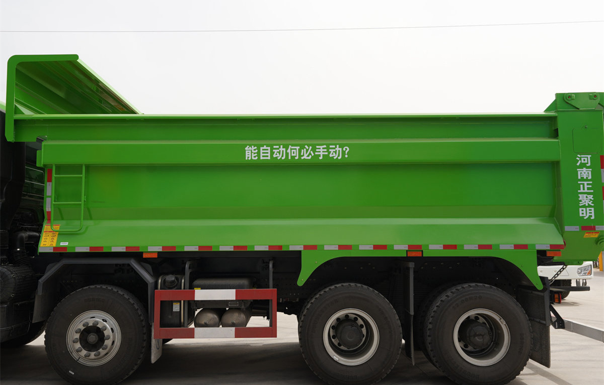 Foton Auman 490 Horsepower 8X4 6.8m AMT Automatic Dump Truck Dump (National&EU 1 to 2)for Transporting Heavy Cargo Goods