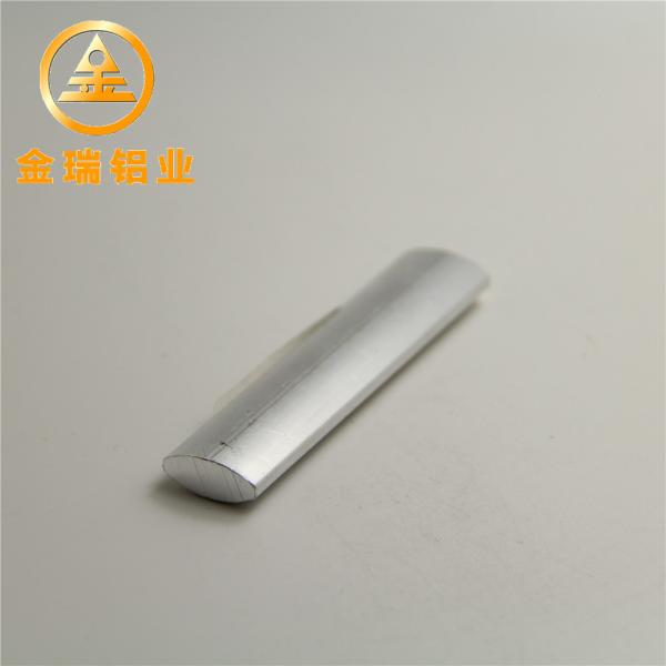 Durable Aluminum Extrusion Profiles Powder Coating Surface Treat Easy Maintenanc