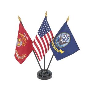 Custom Logo Table Top Flags Polyester Coating Distinctive Design Mini For