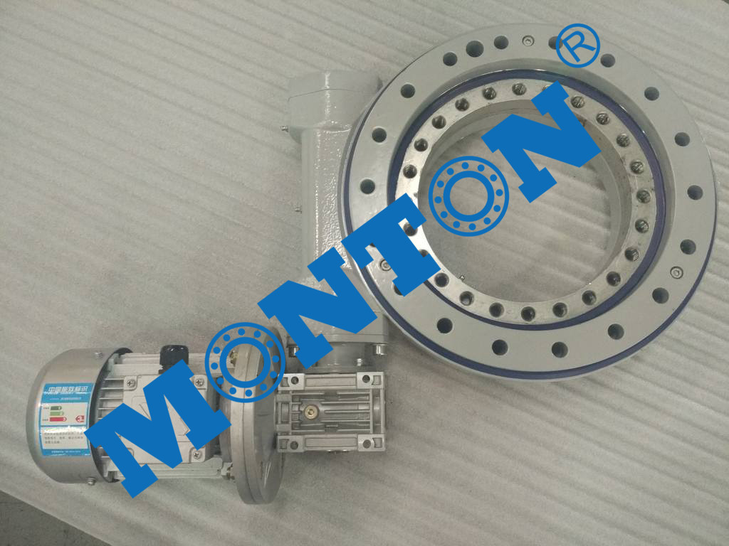 42CrMo / 50Mn Material Worm Gear Slew Drive Slewing Bearings For Mobile Cranes