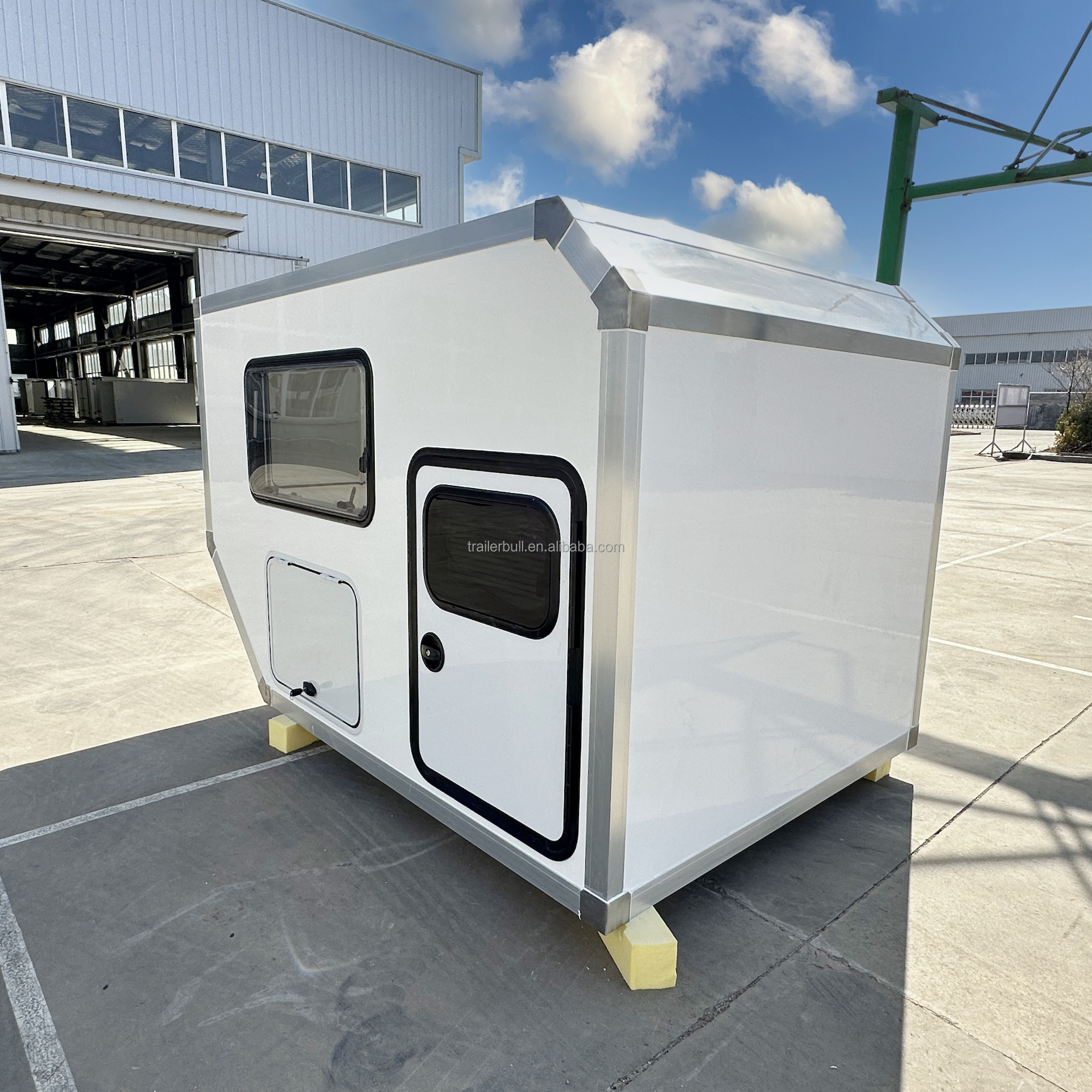 DIY Camper Trucks Box 7.7ft for RV Trailer and Expedition Motorhome Max Payload 900KG