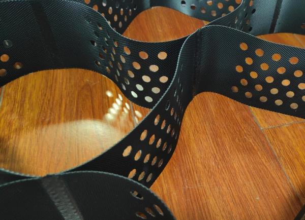 High Strength HDPE Geocell For Road Construction Smooth/Textured Surface