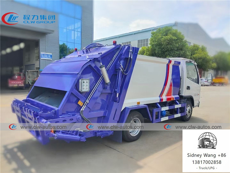 KAMA 5CBM Garbage Compactor Truck For Environmental Services