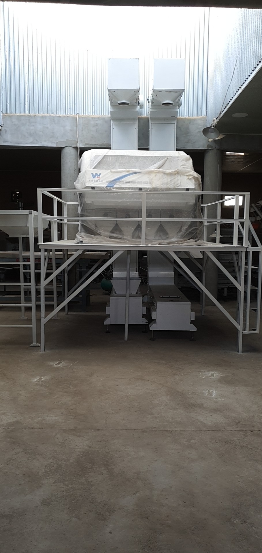 384 channels Plastic Color Sorter Machine With WiFi Remote Service