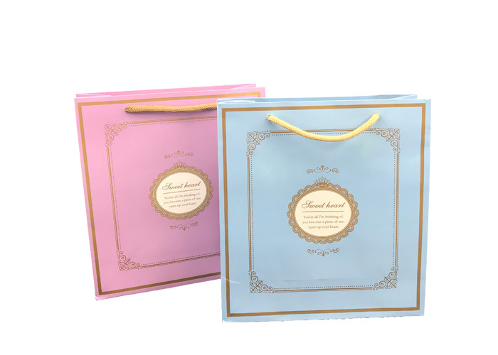 Lovely Fancy Colorful Present Paper Bag / Cream Paper Gift Bags For Baby