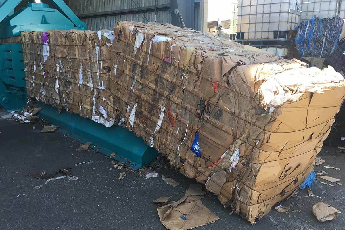 Cardboard Baler Horizontal Cardboard Compactor Foam Automatic Paper Hydraulic Cardboard Waste Pet Baler Baling Press Machine