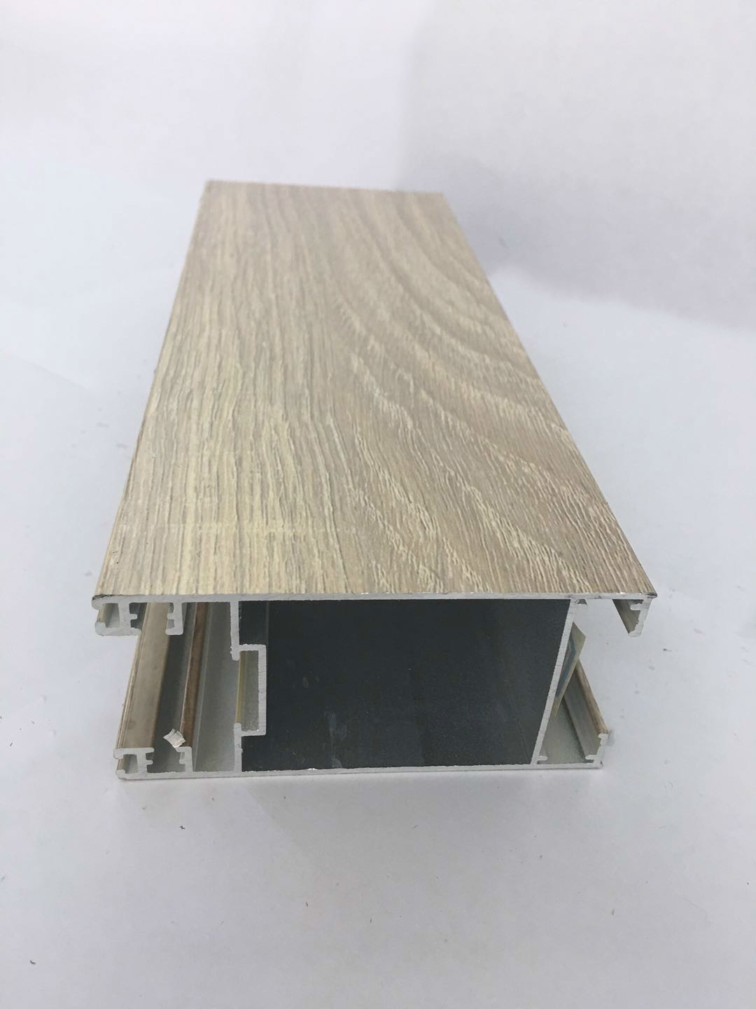 6m Wood Finish Aluminium Profiles Shape Customized For Decoration