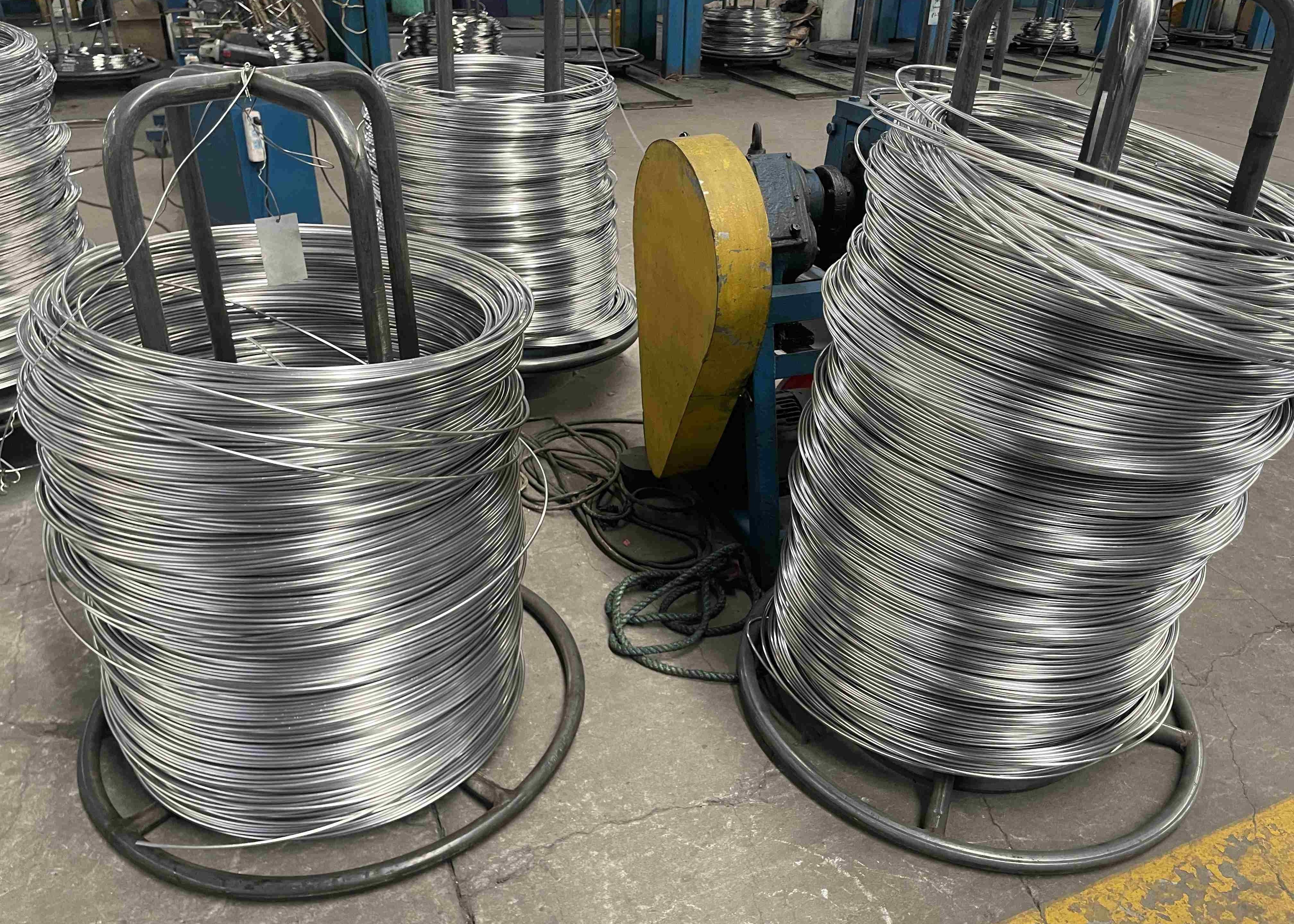 430F Stainless Steel Wire Cold Drawn In Coil Form Or Round Bar Straightened