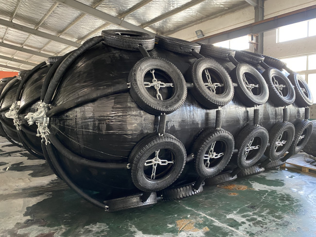 Shunhang Low maintenance Pneumatic Rubber Fender for Ship Berthing