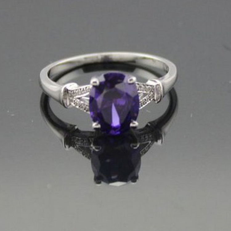 White Gold Plated Sterling Silver Oval Cubic Zircon Ruby Ring(F56)