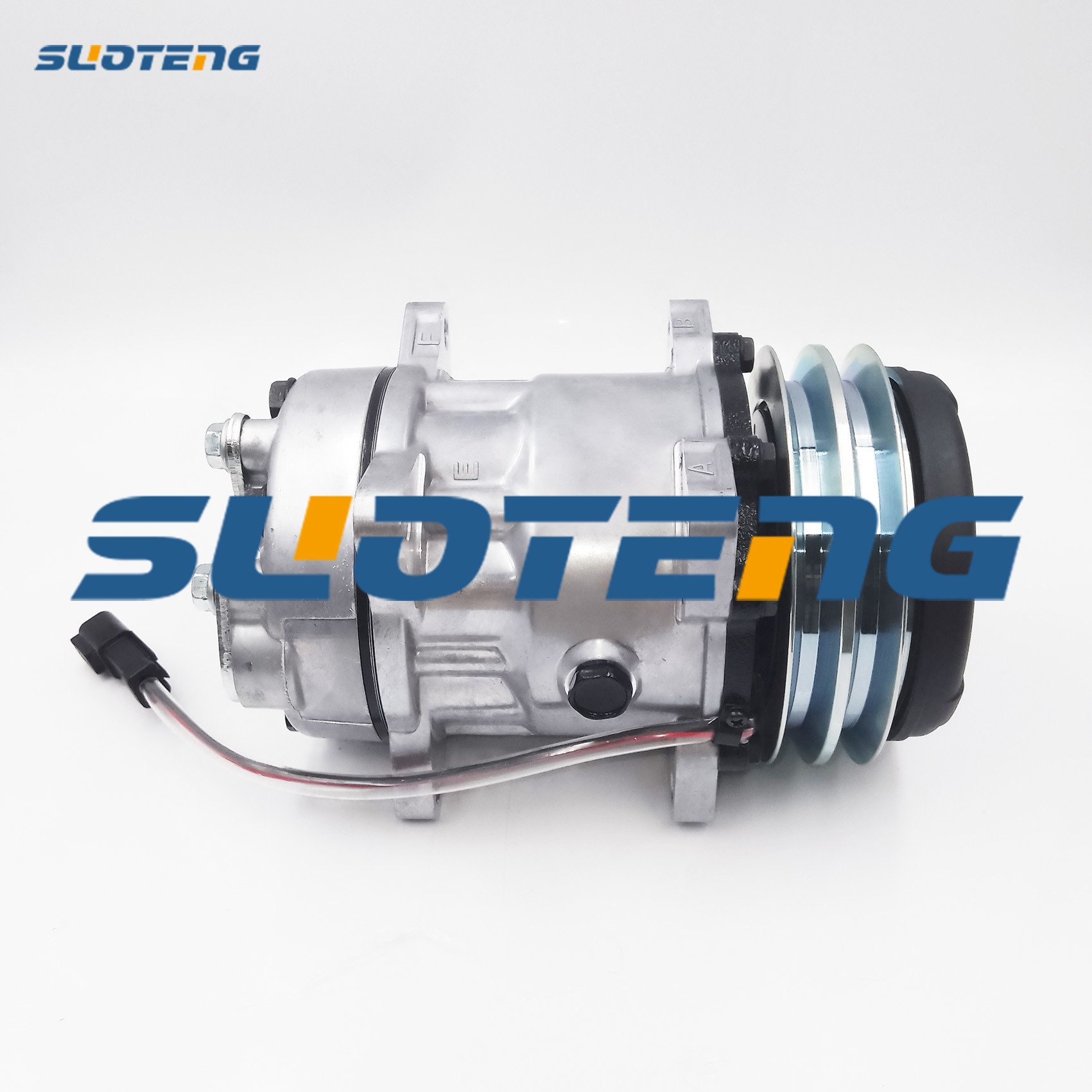 11412633 Air Conditioning Compressor For EC55C Excavator