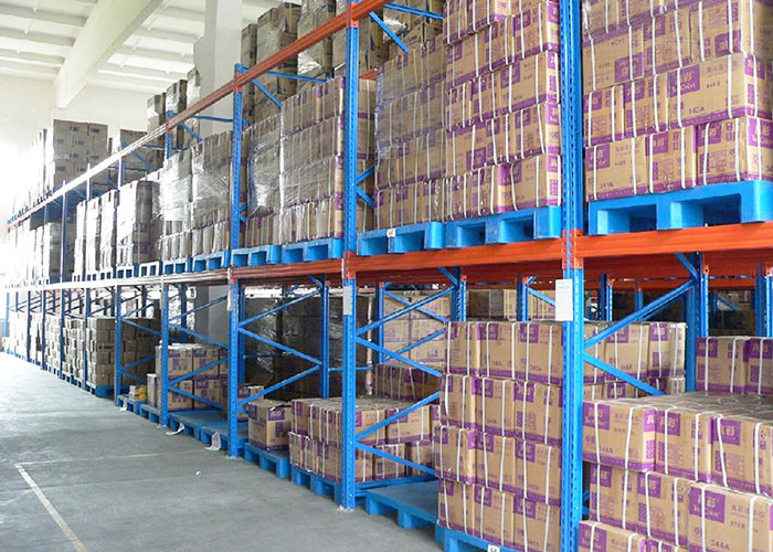 Metal Industrial Storage Rack For Warehouse Storage Solutions Powder Coated Finishing