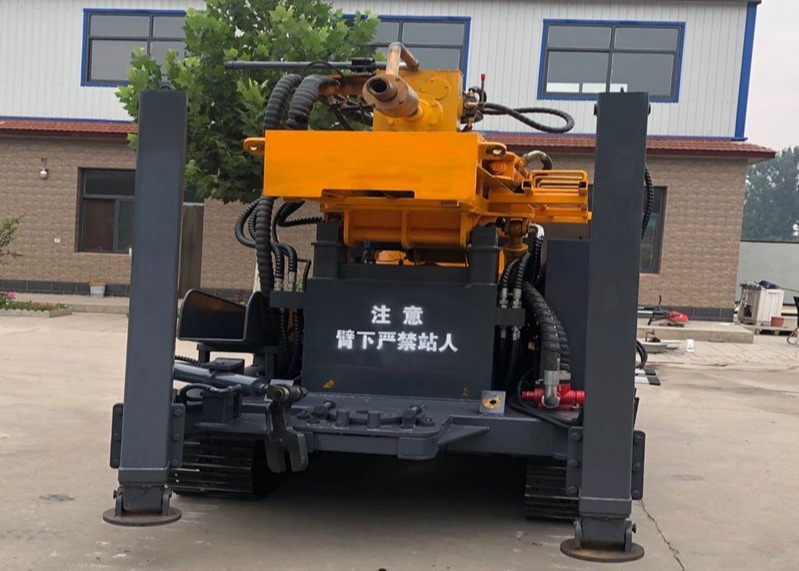 Diesel Engine Customized 350meters Pneumatic Borewell Machine Water Well Drilling