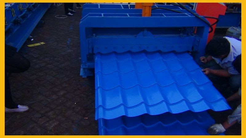 Steel Plate Glazed Roof Tile Roll Forming Machine 1000mm Feeding Width