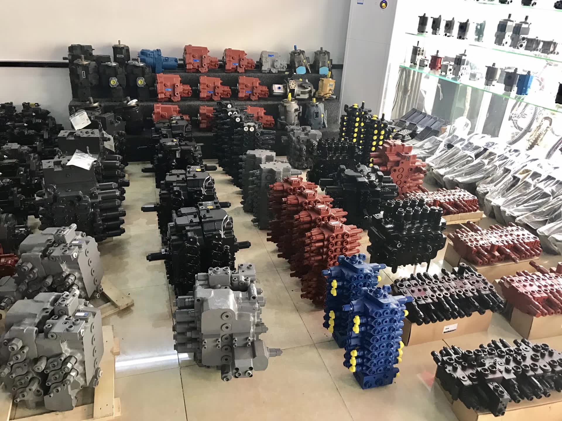 ZX70 Excavator Hydraulic Pump Original Parts Rexroth AP2D36LV3RS6-909-4 Japan