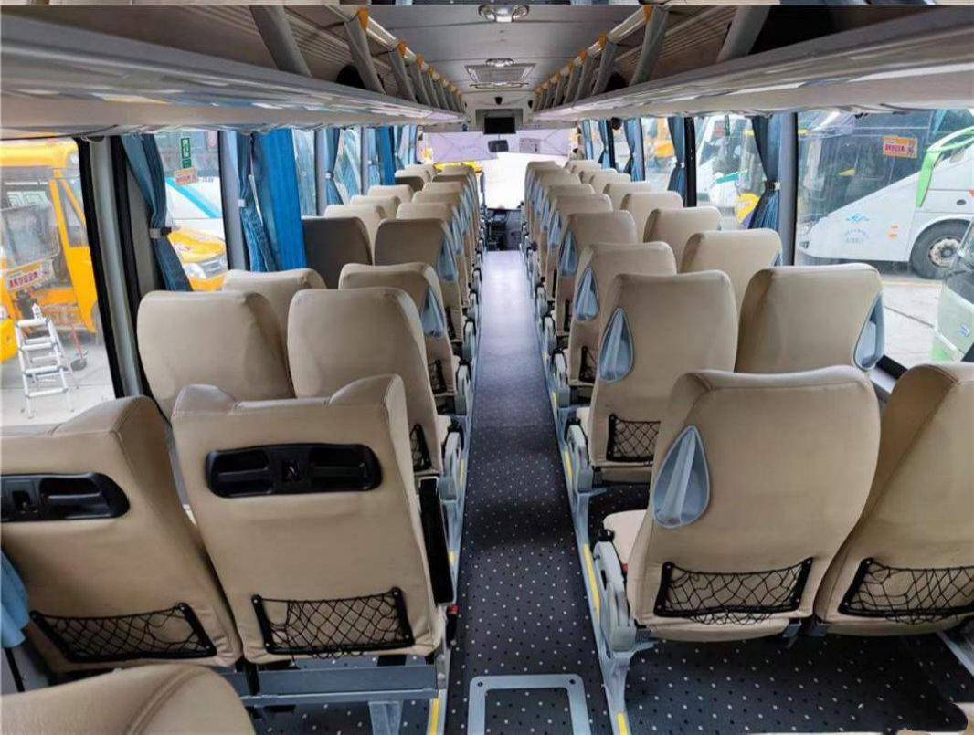 Used Coach Bus Kinglong Brand 50 Seats Yuchai Rear Engine Good Passenger Bus XMQ6113