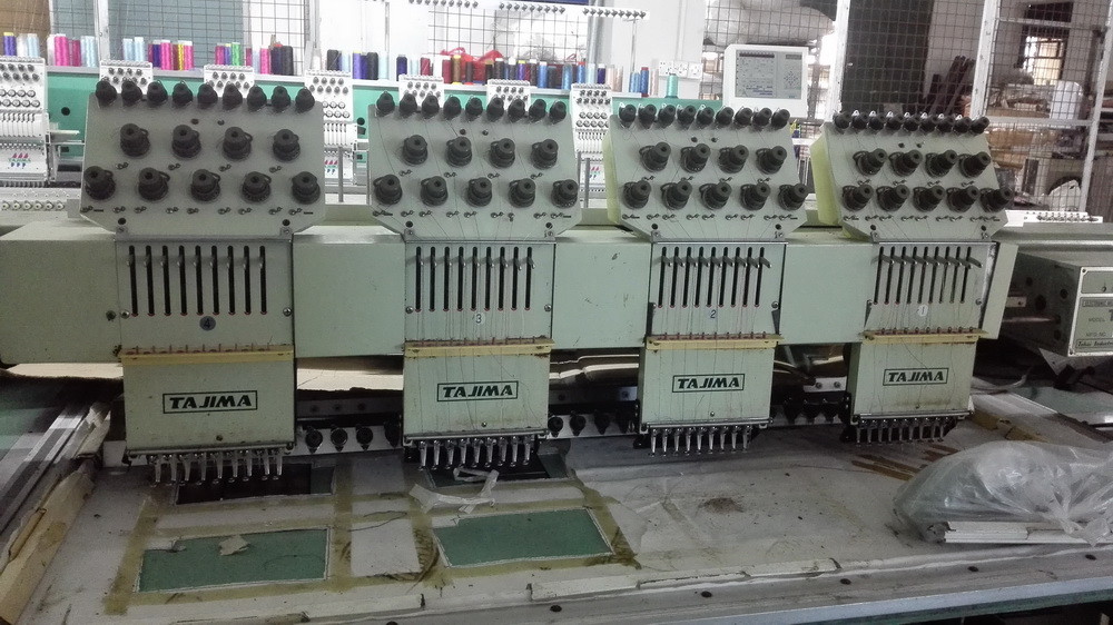 Computerized Used Tajima Embroidery Machine 4 Heads 3 Phases 380V