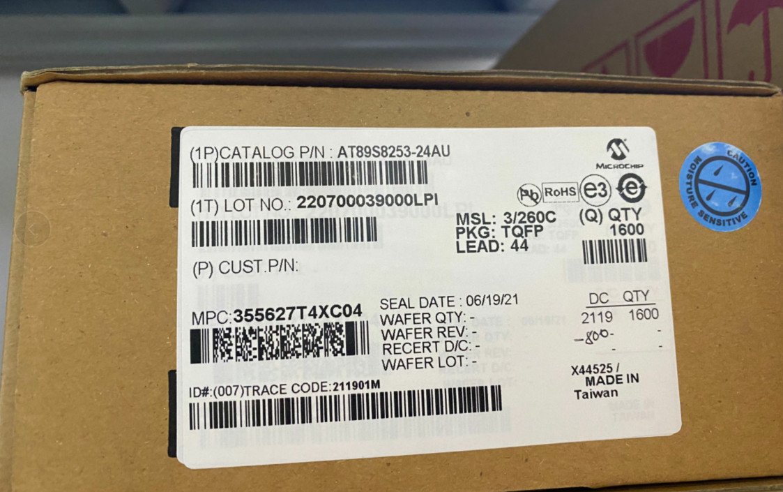 PIC32MX795F512L-80I/PT MCU 32-bit MIPS32 M4K RISC 512KB Flash 2.5V/3.3V 100-Pin TQFP