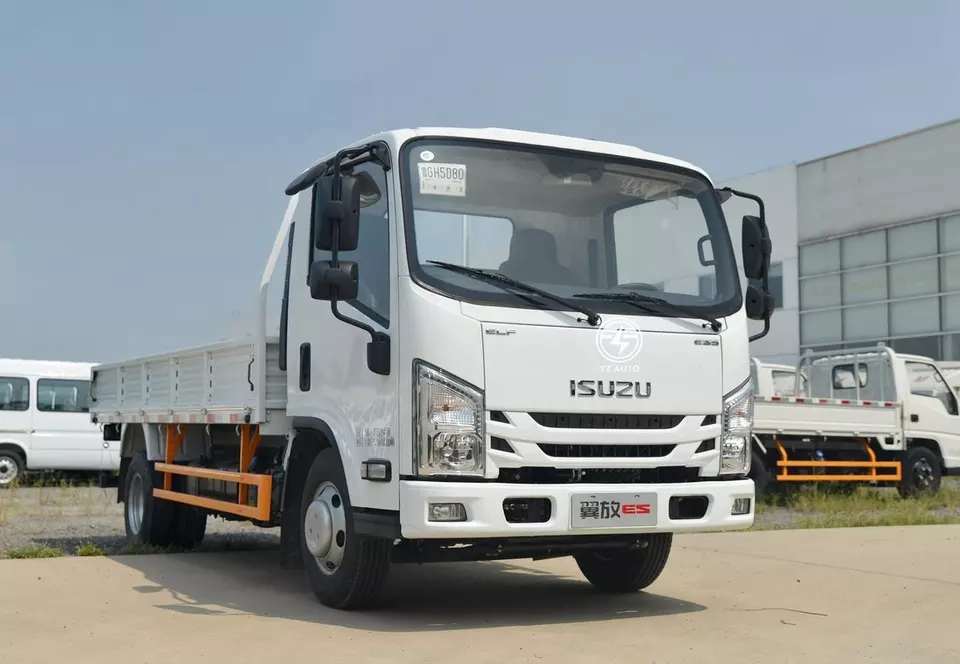 1-10t Capacity Radial Tire Design 170 HP 4.08m Single Row Van Light Truck Mini Cargo Truck