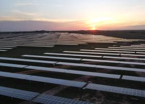  TCU Control Single Axis Solar Tracker Intelligent Solar Tracking System Manufactures
