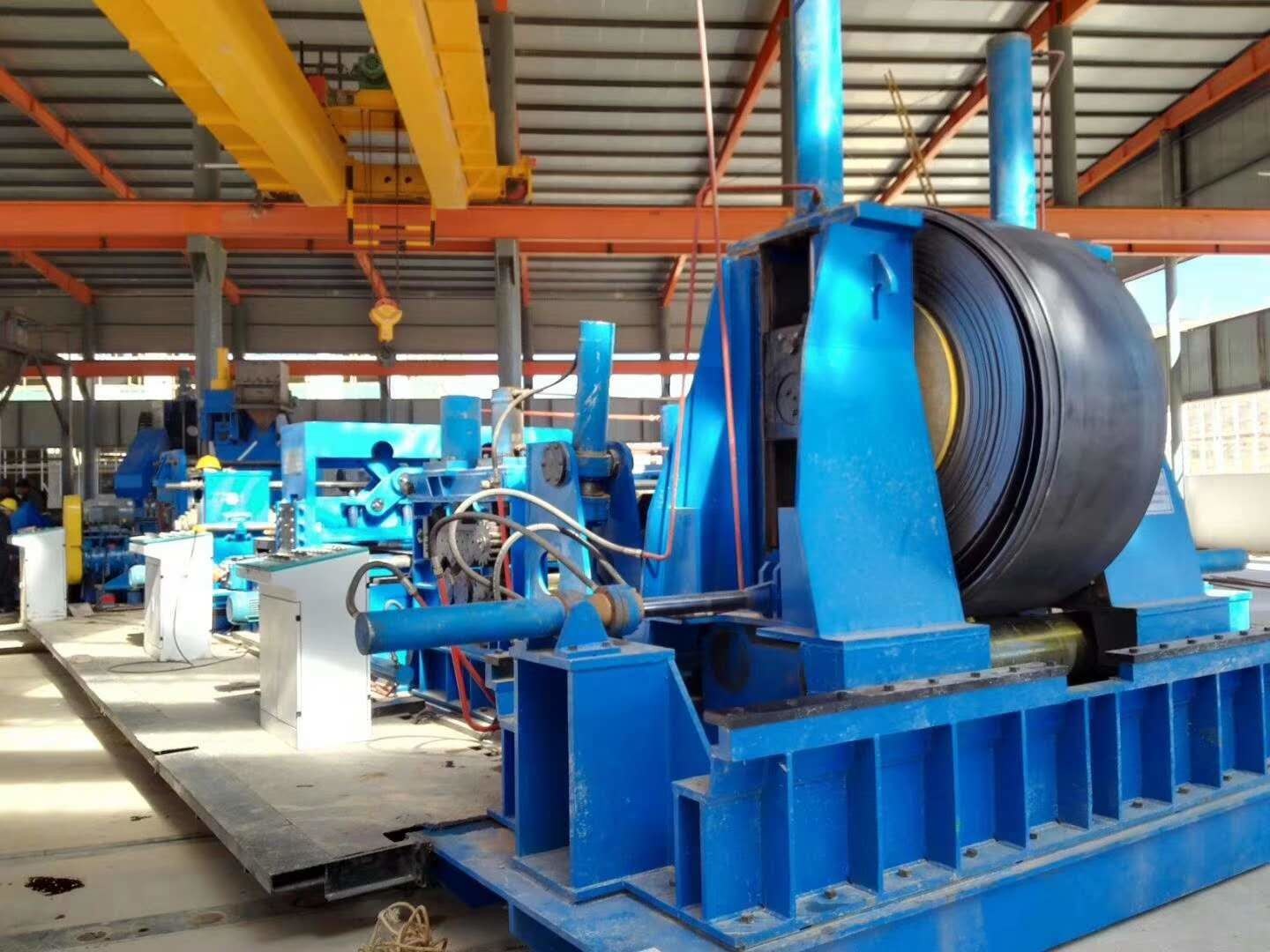 Complete Design Spiral Pipe Mill Machine For 400-1800mm Diameter Pipe