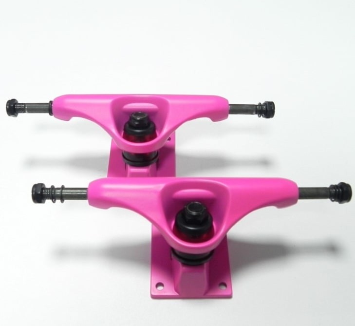 5.5inch Aluminium Skateboard Trucks With Electroplate Painting