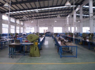 Experience the of BMM Air Filter with 236*235*42 OEM Standards
