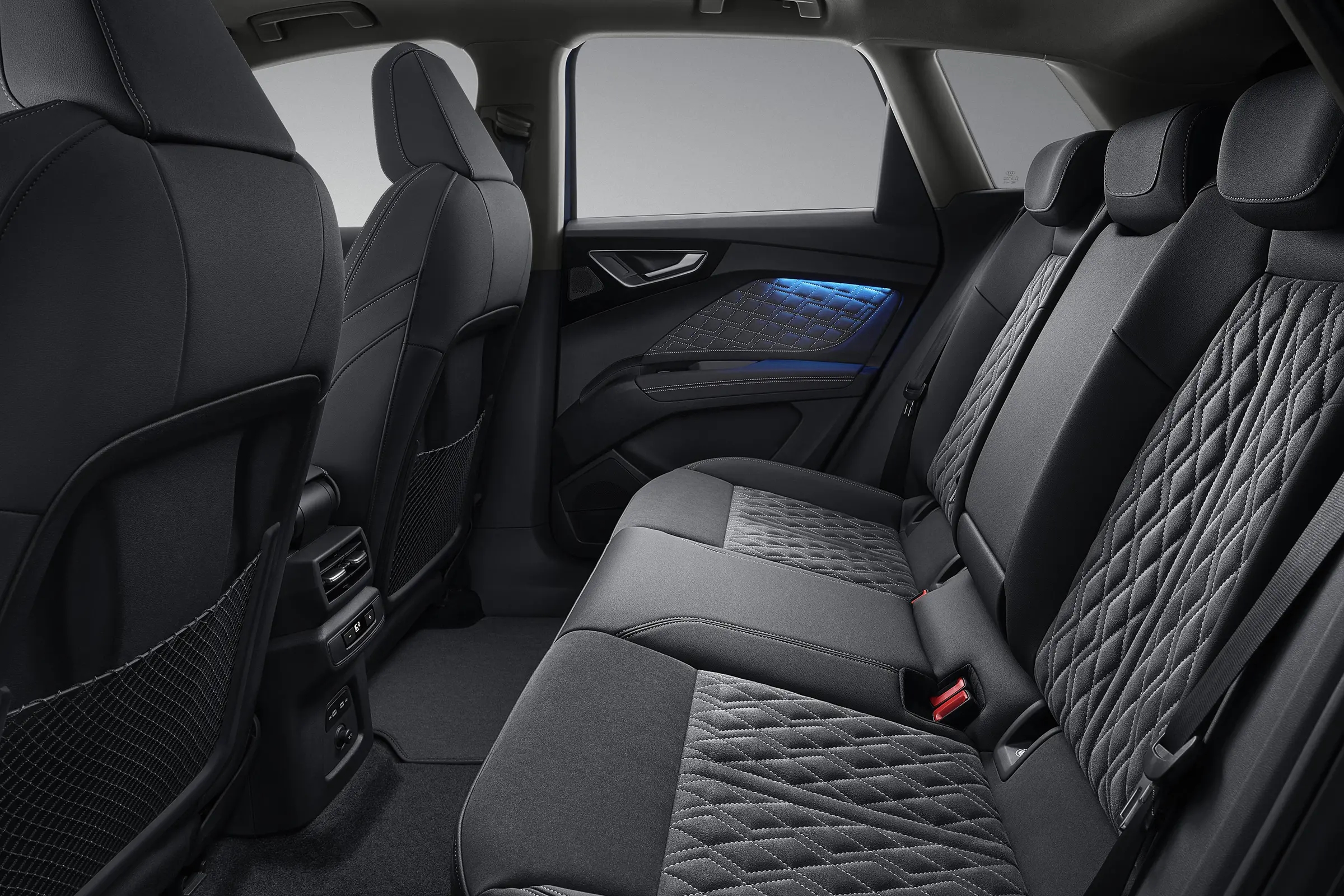 2023 50 E-Tron Range km 543-605 SUV Electric Car for Energy Audi Q4 E-Tron Etron E-Tron Condition 5 Seats