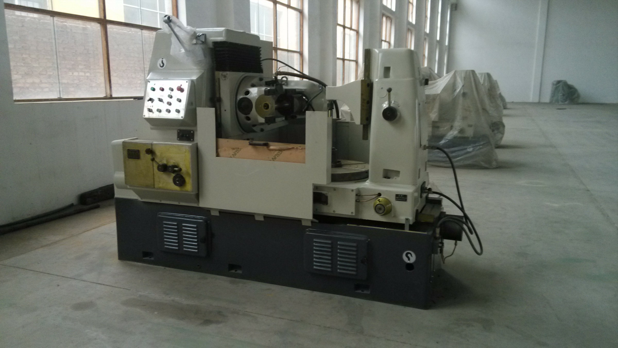 Economical Bevel Gear Cutting Machine , Manual Gear Grinding Machine