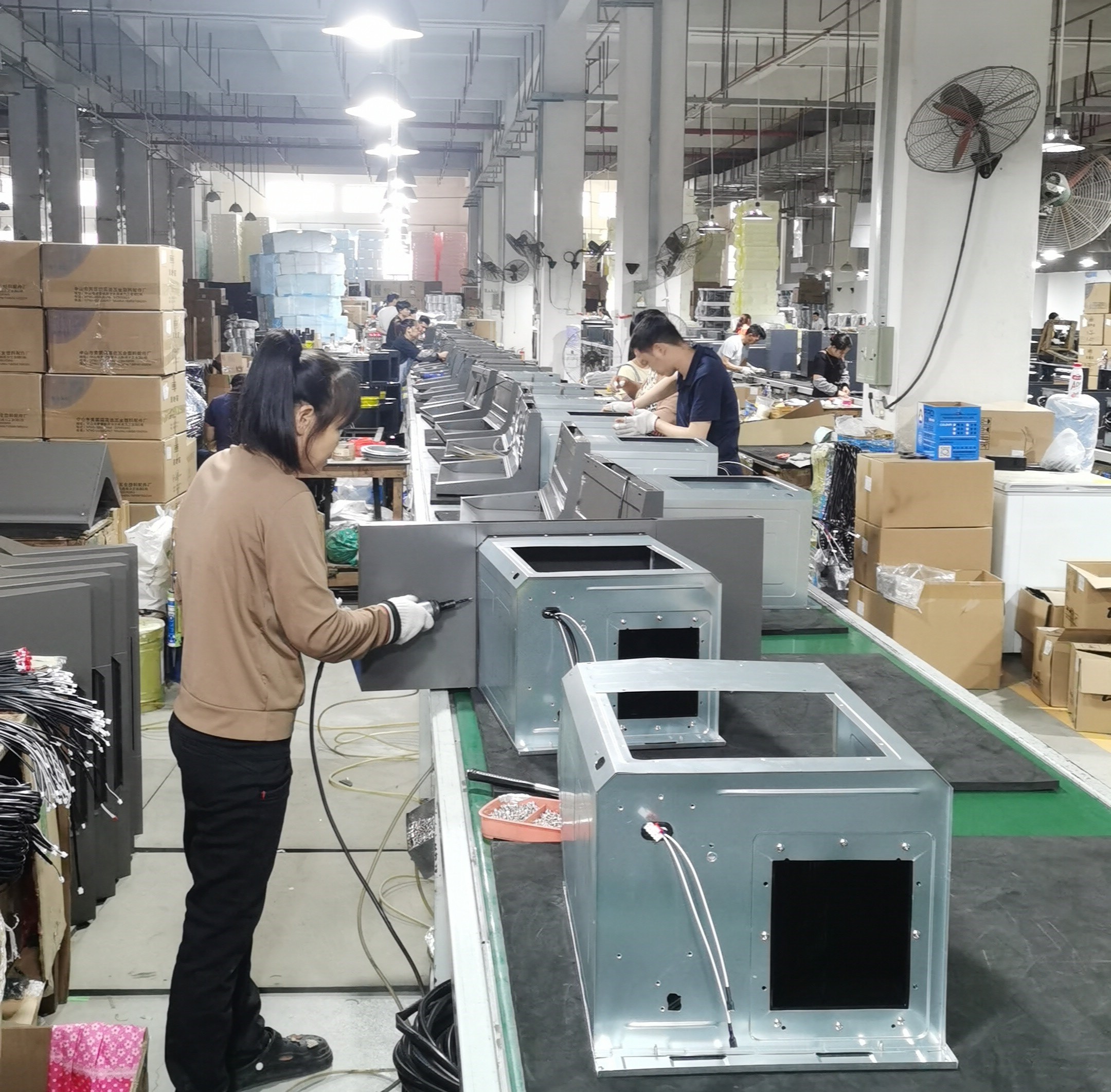 220v 60cm Chimney L Shaped Cooker Hood E620B