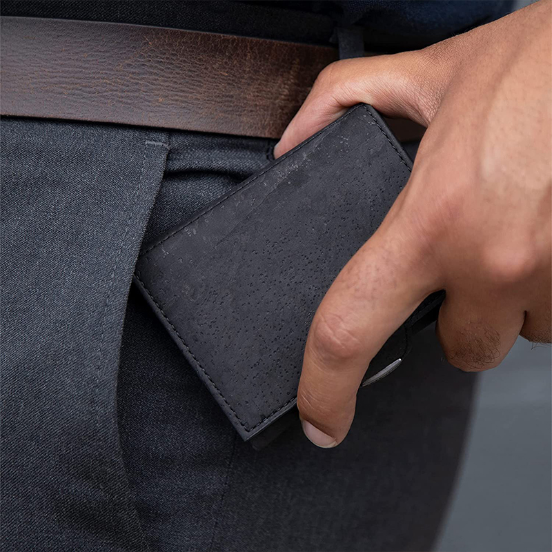 Stylish Magnetic Closure Wallet with Customized Pop Up Holder and Zipper Pocket
