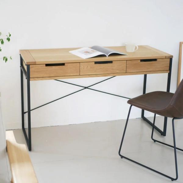 Foldable Metal Wood Surface Dinning Table for Office Needs in Northern Europe