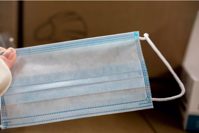 CE FDA Certification 50pcs Per Box English Packaging Disposable Surgical Face Mask
